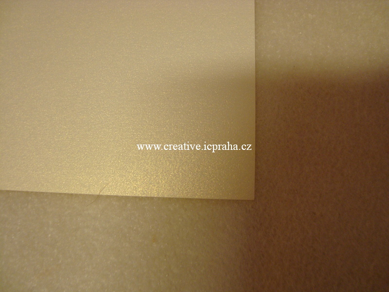 metalický papír 120g/m2 - 21,3x30cm - šampaň